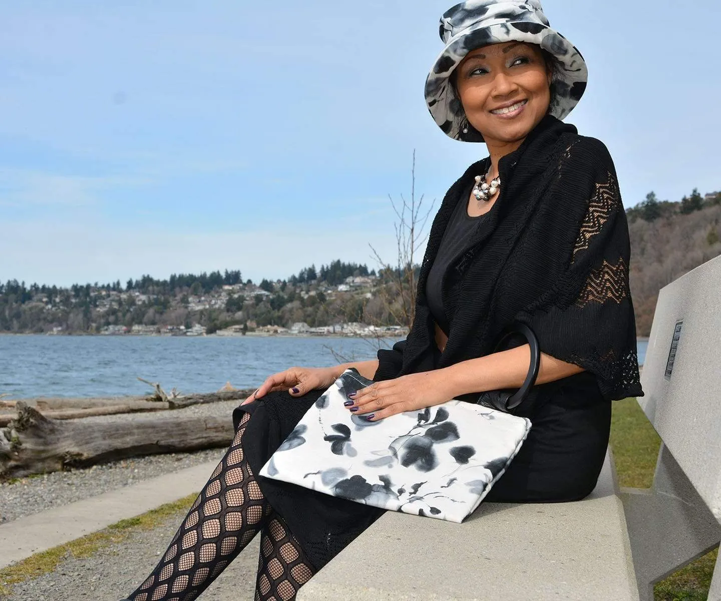 Krystyne Hat Style - Linen in Black/White Floral